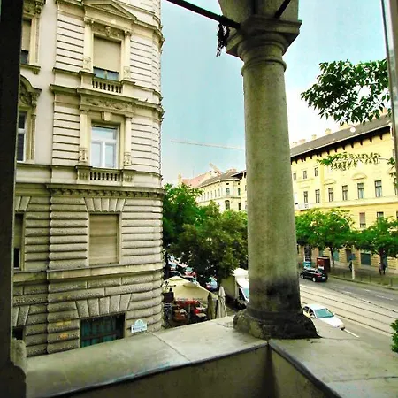 Vendégház At Rákóczi Square