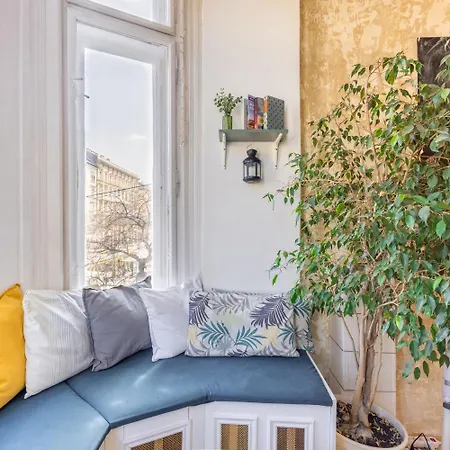 Gellerico At Rakoczi Square Pensjonat *