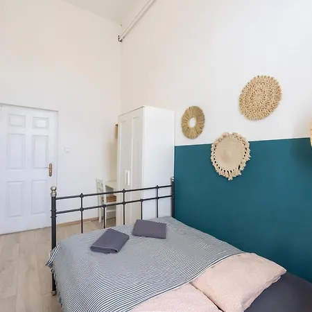 Pensjonat Gellerico At Rakoczi Square