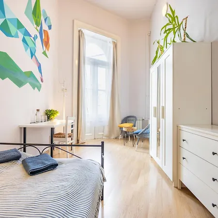 Gellerico At Rakoczi Square Pensjonat